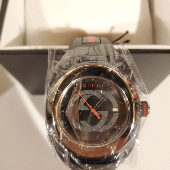 Gucci Sync Watch - Picture 5 of 8